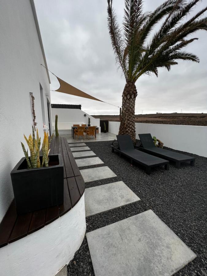 Casa Nusa La Santa Exterior photo